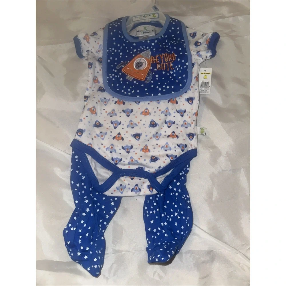 Duck Duck Goose Baby Boys 3pc Rocket Ship Set Bodysuit Pants Bib 6-9M Blue New